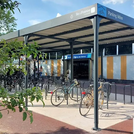 Apartman Puces De Vanves