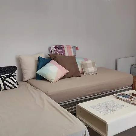 Puces De Vanves Apartment *